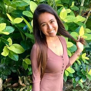 Meet your Posher, Jenn